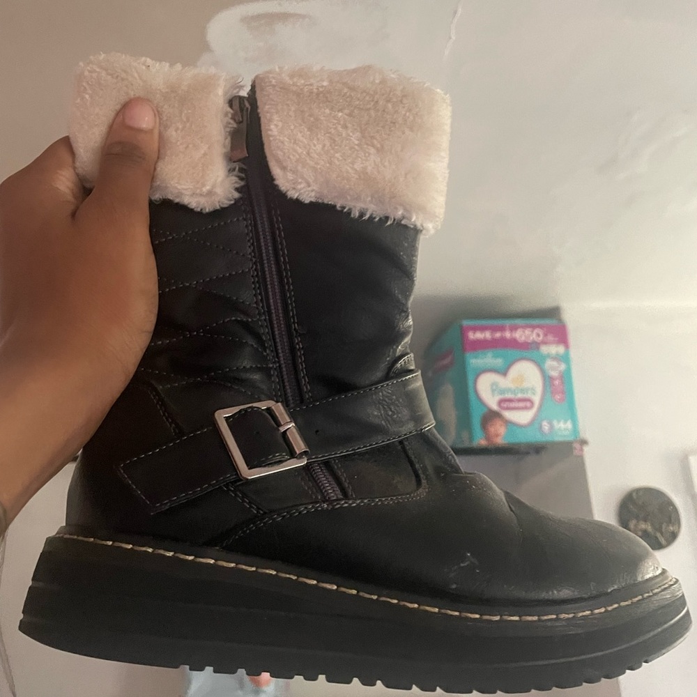 Boots & Uggs boots